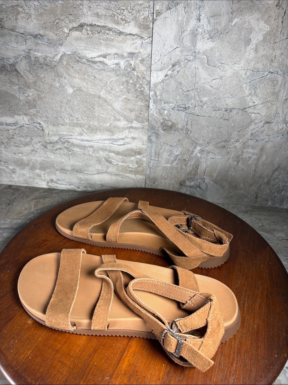 Chaco Leather Women’s Size 10 Ankle Strap Sandals